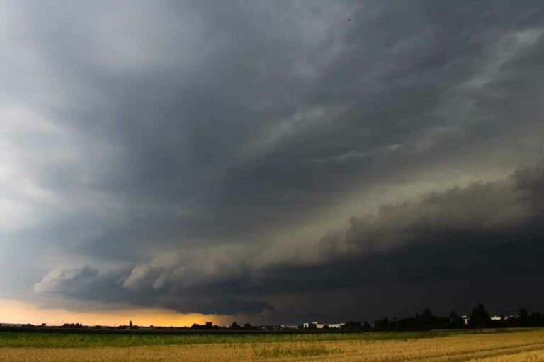 Starkes Unwetter – Traumdeutung und Interpretation